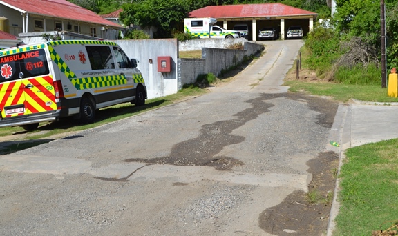 Burst sewage pipe in Port Alfred, affecting EMS station.